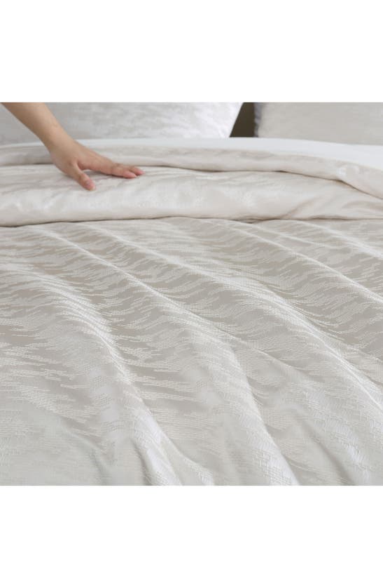 Vera Wang Illusion Comforter & Shams Set In Porcelain