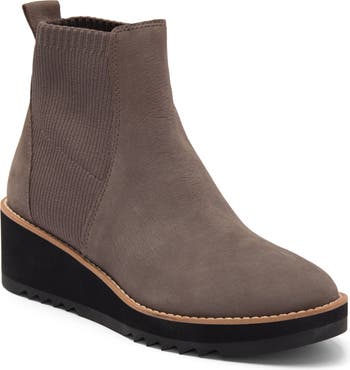 Eileen double zip outlet boots by totes