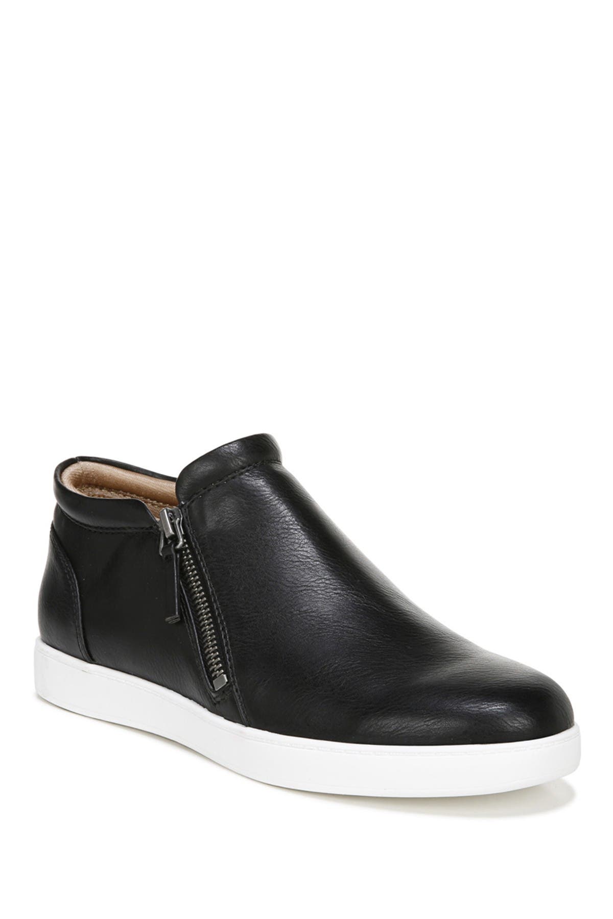 lifestride sneakers