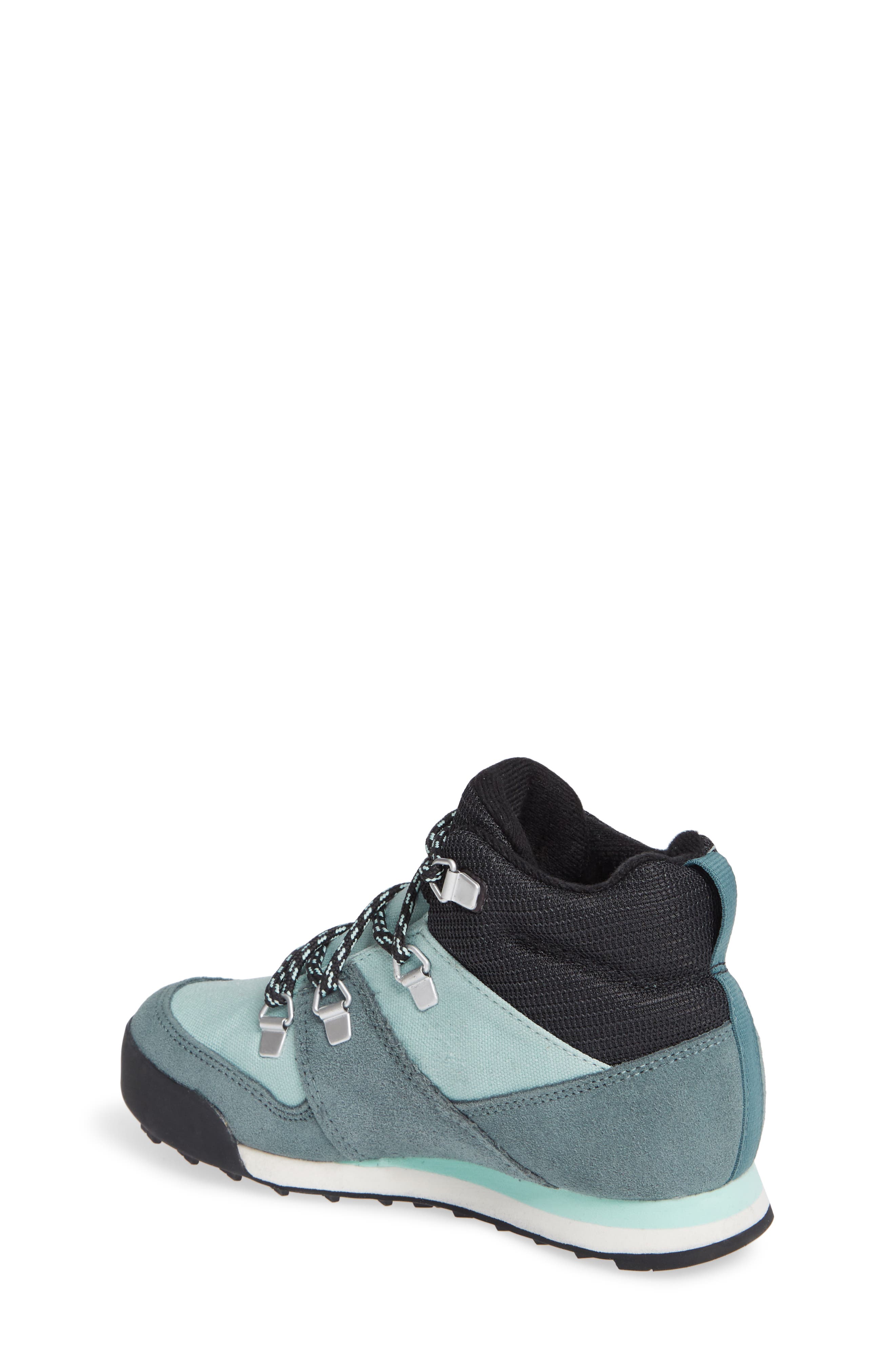 adidas snowpitch insulated sneaker boot