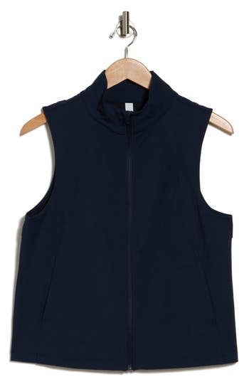Shop Z By Zella Straight Away Zip Vest In Navy Sapphire