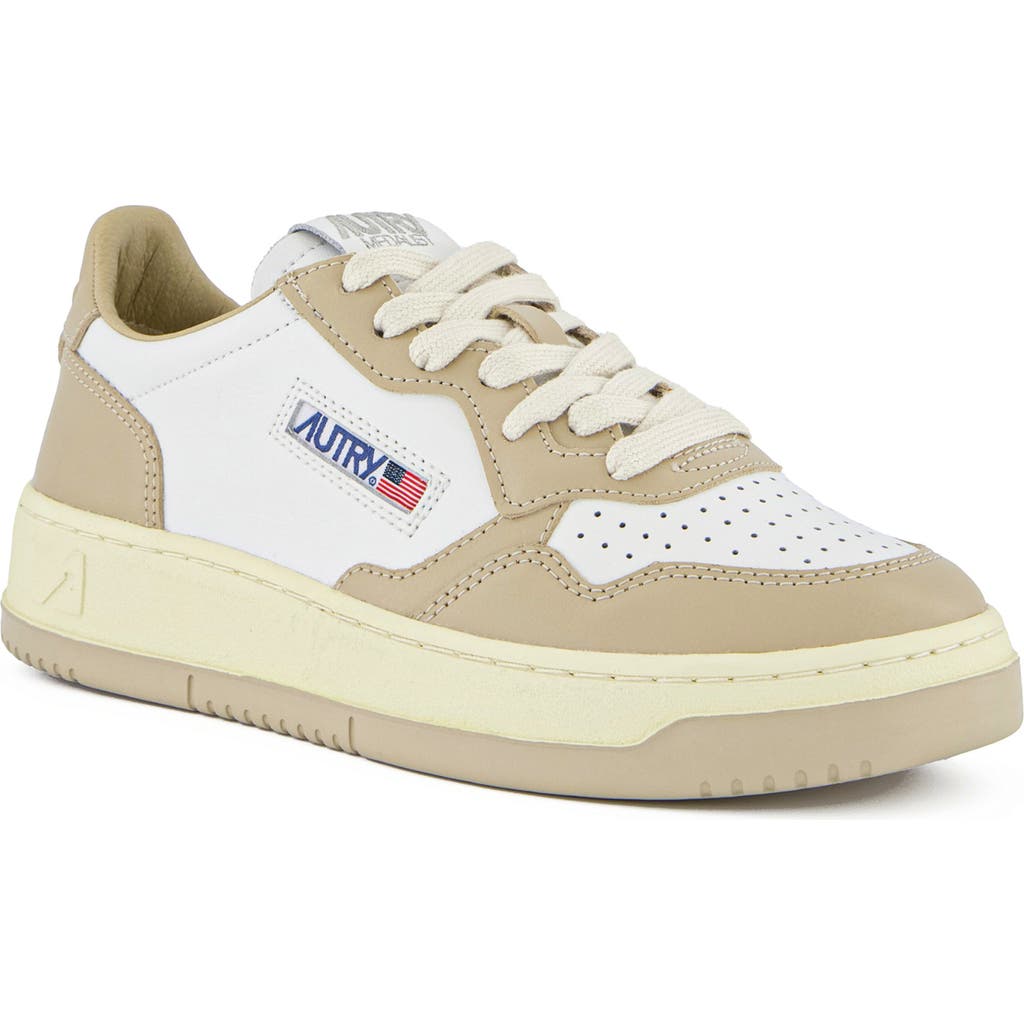 AUTRY AUTRY MEDALIST LOW SNEAKER