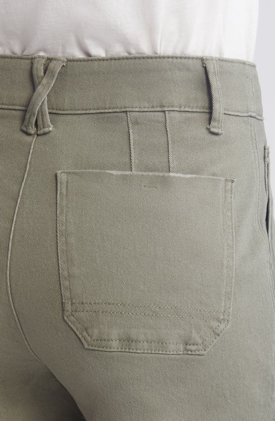 Wit & Wisdom 'ab'solution Frayed Patch Pocket High Waist Twill Shorts In Laurel Oak