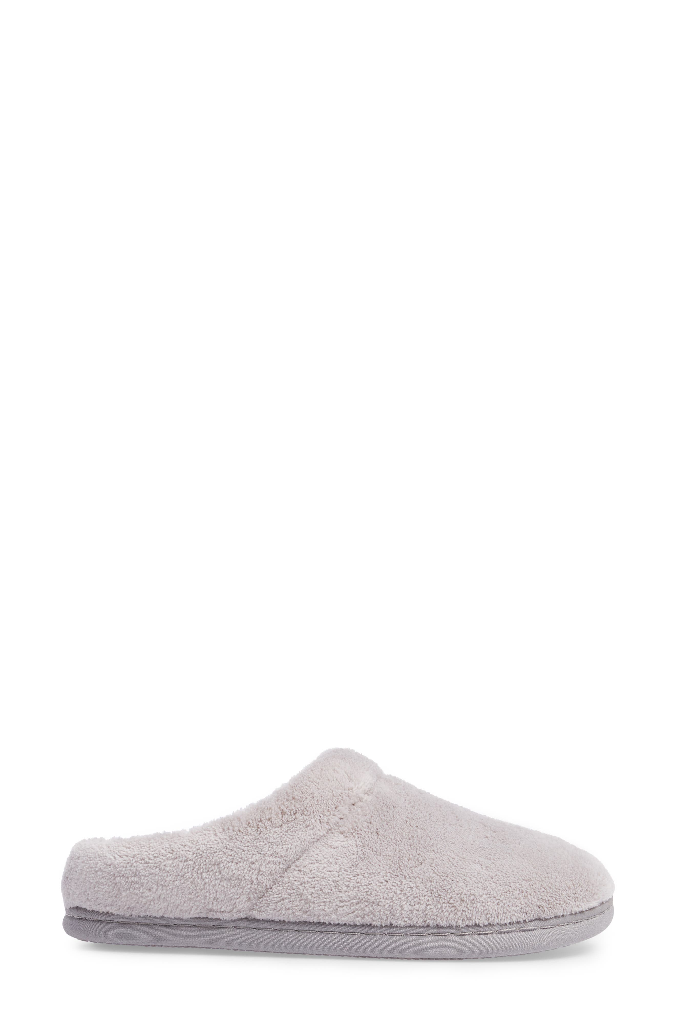 nordstrom womens slippers on sale