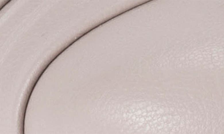 Baretraps Women's Chainey Flats In Lavendar Mist