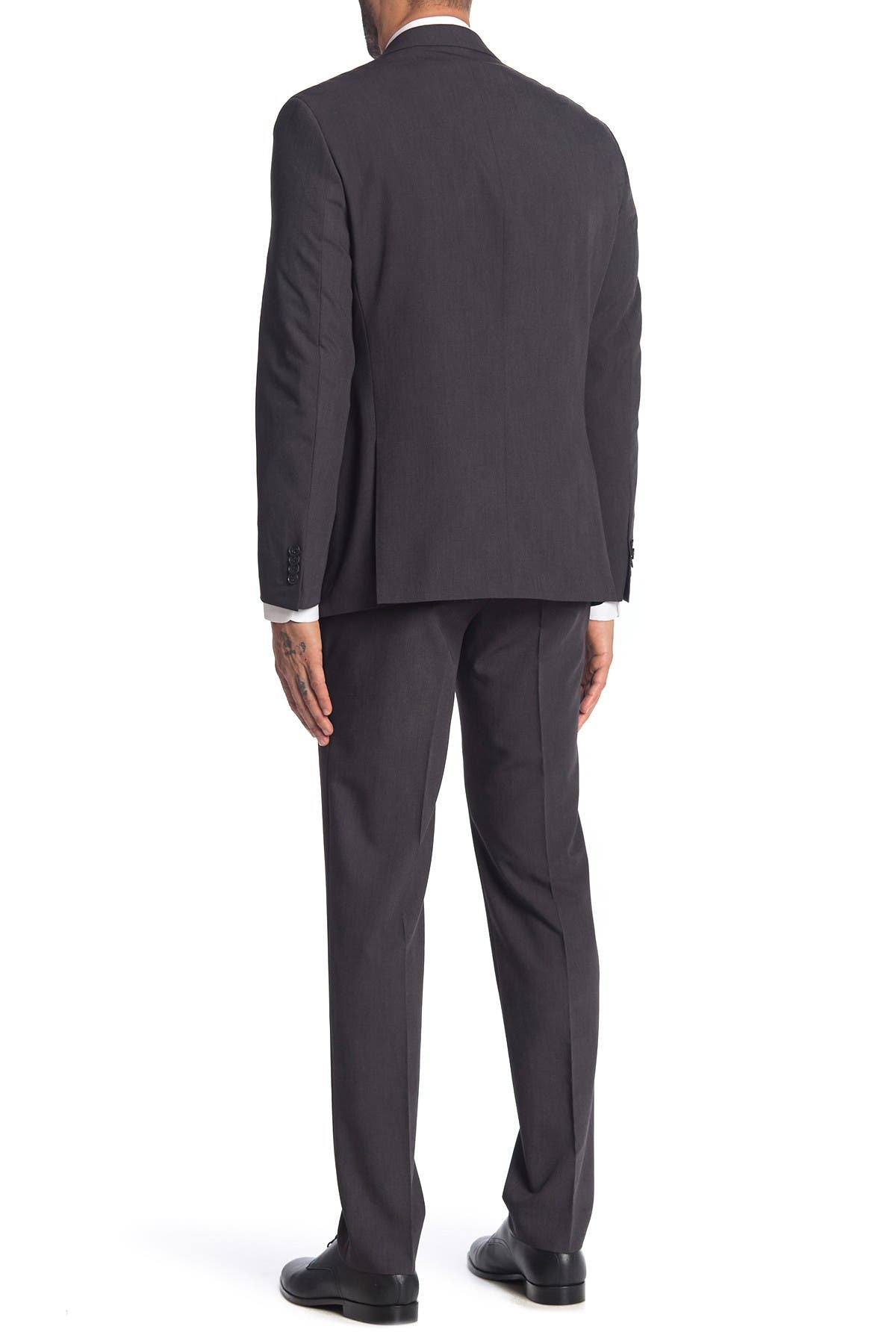 Kenneth Cole Reaction Solid Grey 2-piece Trim Fit Suit In Charcoal2