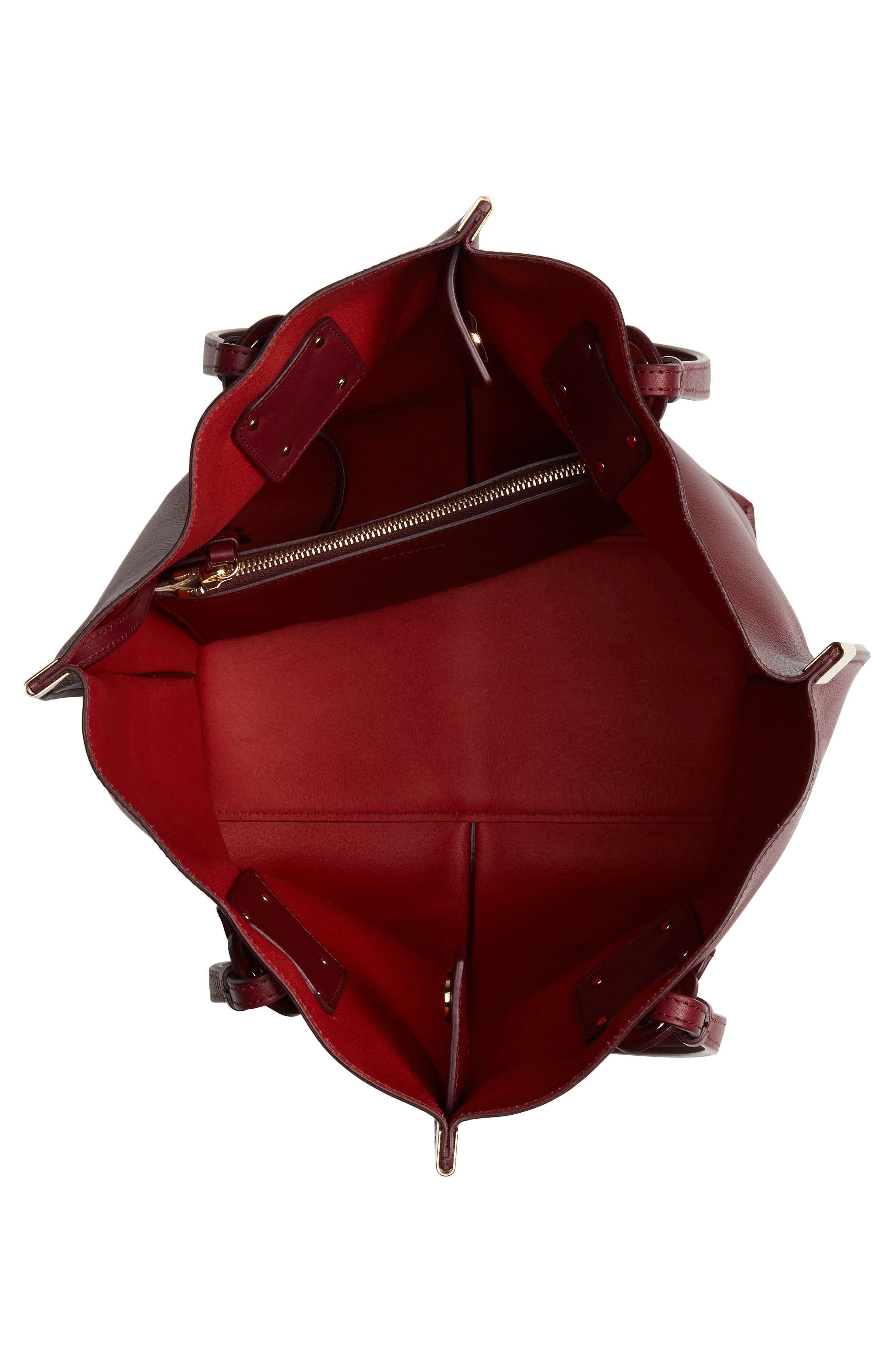 chloe vick leather tote review