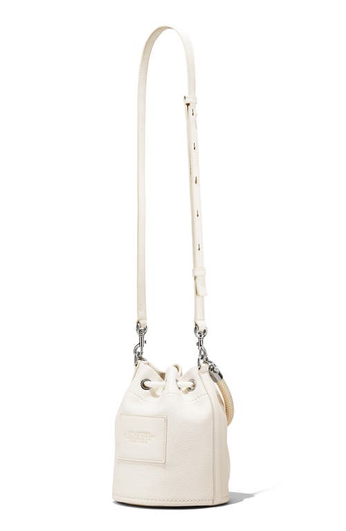 Shop Marc Jacobs The Leather Bucket Bag In Cotton/silver