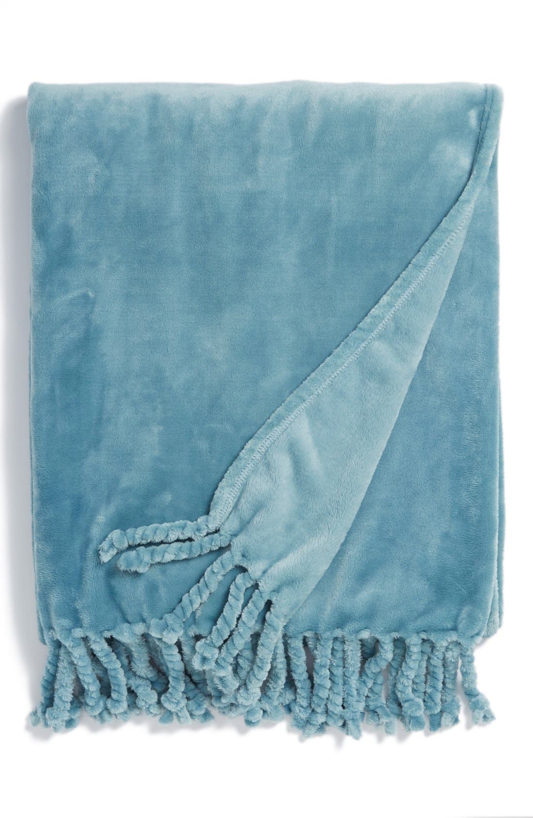 NORDSTROM AT HOME,
                            Kennebunk Bliss Plush Throw,
                            Main thumbnail 449, color,
                            401