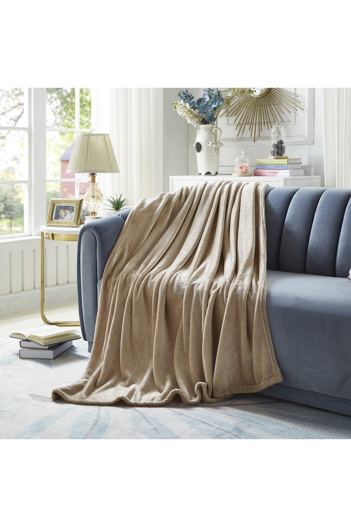Inspired Home Cozy Tyme Siyanda Chevron Flannel Reversible Jacquard Throw 60" X 70" In Beige/khaki