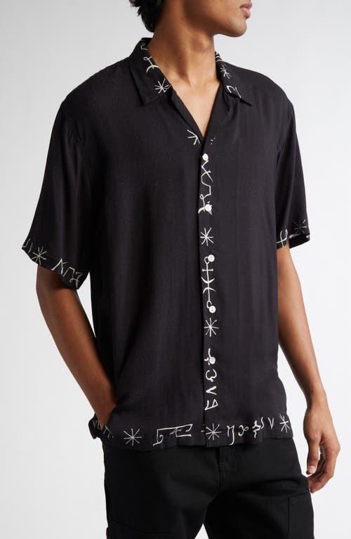 ENDLESS JOY Medusa Print Short Sleeve Button-Up Shirt in Black 