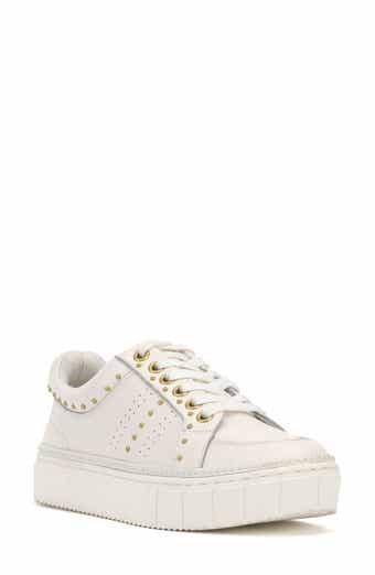 STEVE MADDEN ESCALADE PLATFORM SNEAKER WITH STUDS Woman White gold