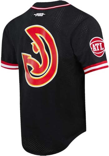 Lids Trae Young Atlanta Hawks Pro Standard Capsule Player Baseball  Button-Up Shirt - Black