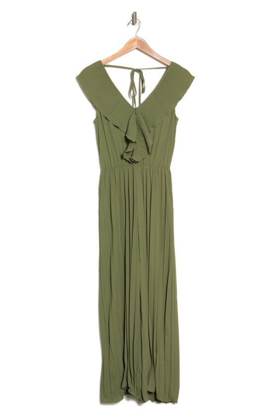 T Tahari Ruffle V-neck Jumpsuit In Forest Grass