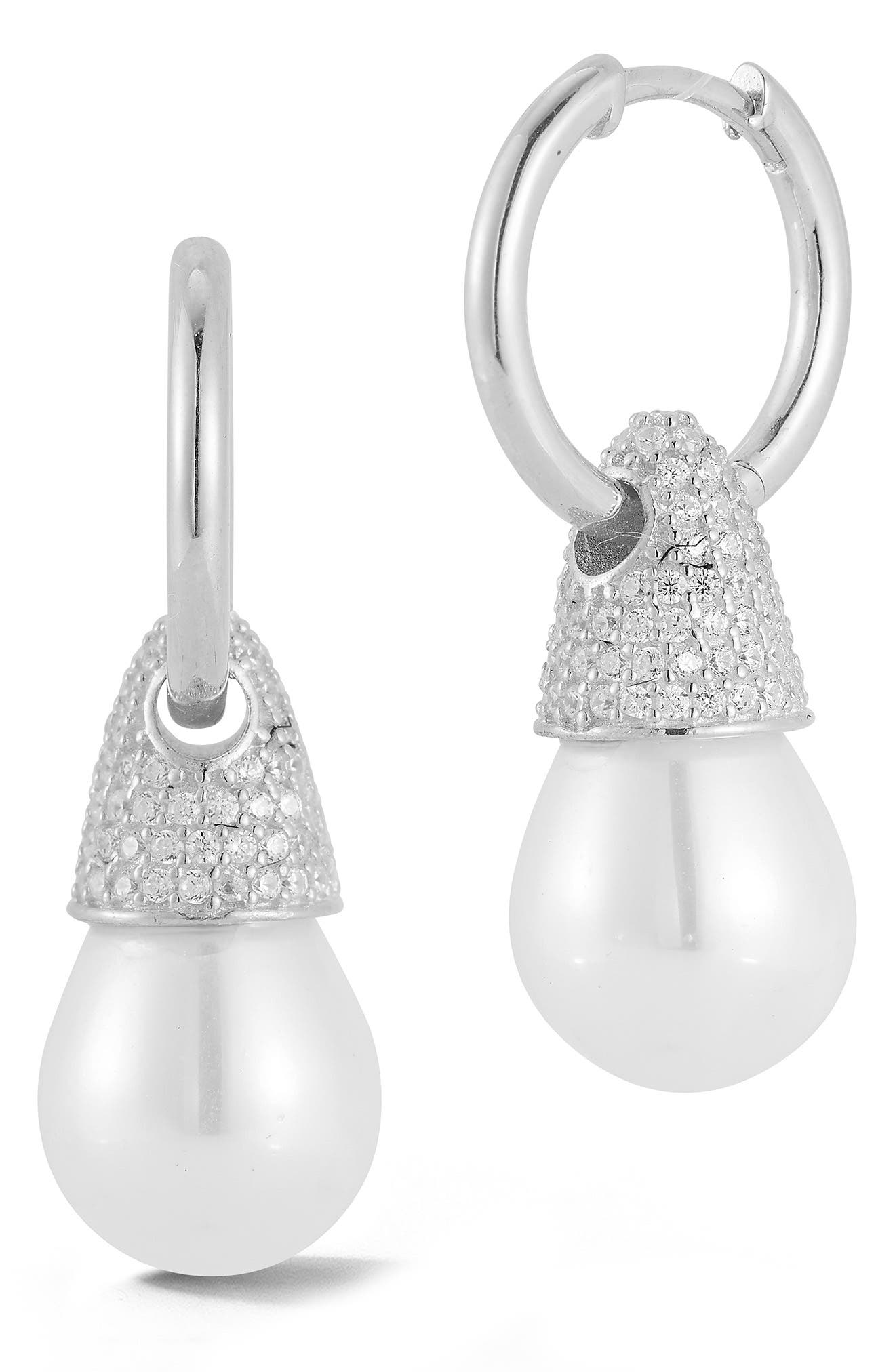 SPHERA MILANO SPHERA MILANO PAVÉ CUBIC ZIRCONIA & 10–10.5MM CULTURED PEARL DROP HUGGIE HOOP EARRINGS