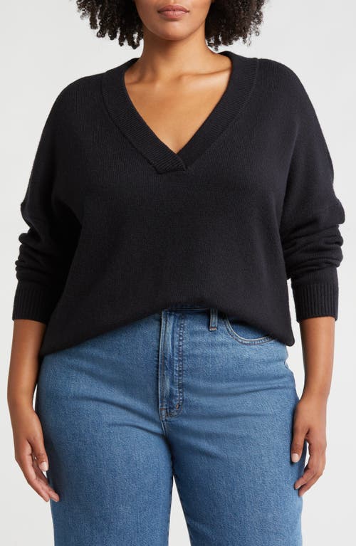 Treasure & Bond Oversize V-neck Jumper In Black