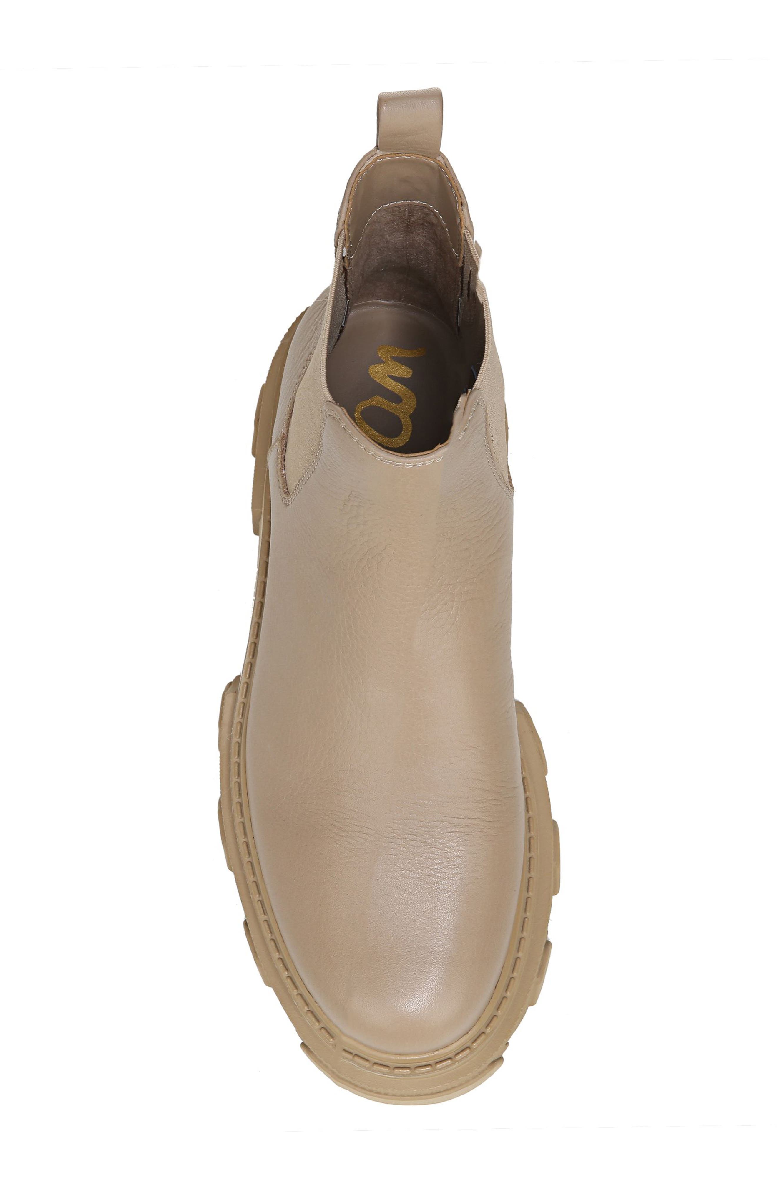 Sam Edelman Daelyn Lug Sole Short Boot 