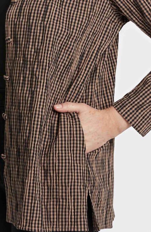 Foxcroft Carolina Crinkled Gingham Cotton Blend Shirt Jacket In Almond/black