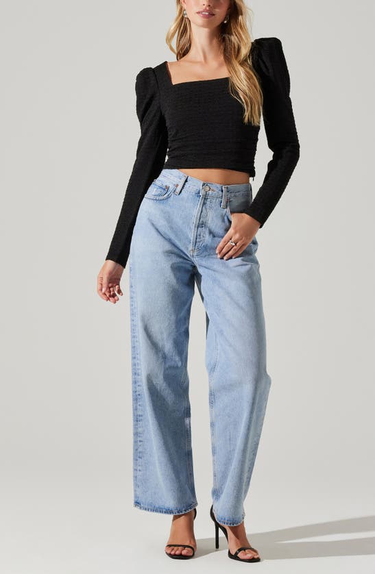 Astr Puff Shoulder Textured Knit Crop Top In Black