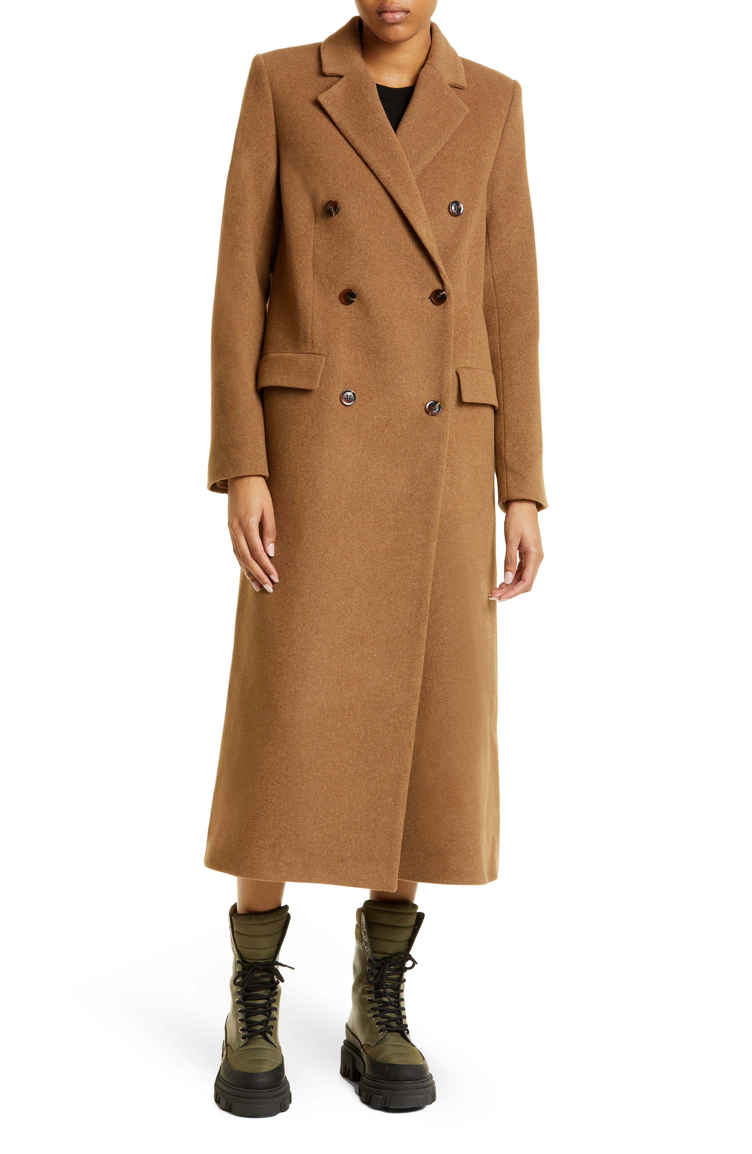 Samsøe & Samsøe Teddy Coat in Brown Womens Clothing Jackets Fur jackets 