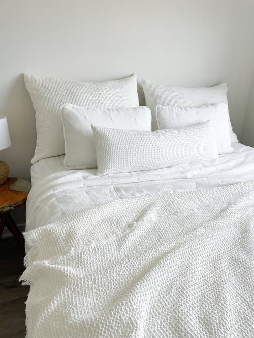 Anaya Euro Cotton Gauze Quilt & Pillow Set In White