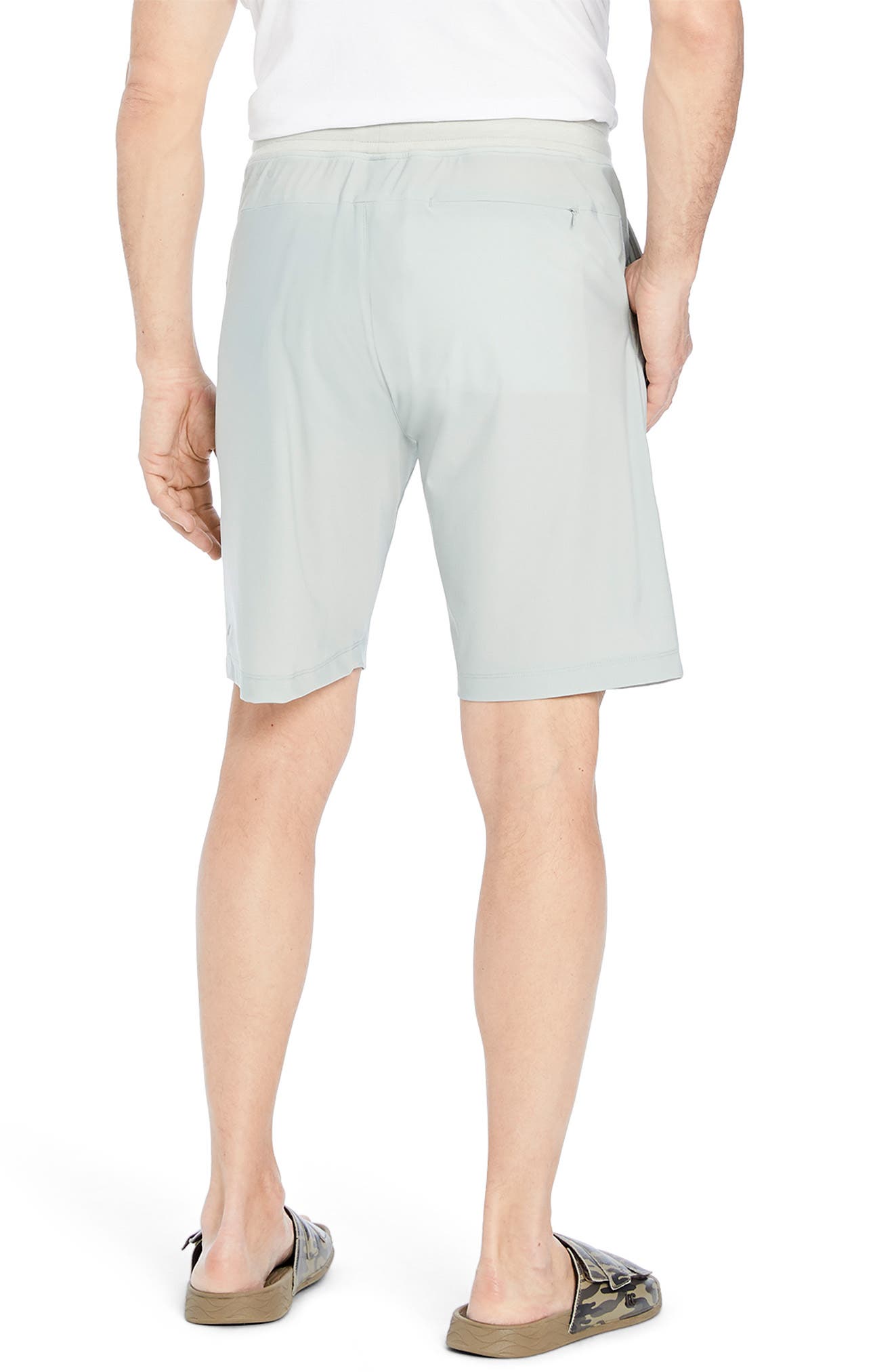 Kenneth Cole Tech Jogger Shorts 