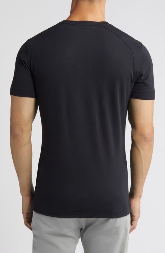 Mizzen + Main Knox Solid Black Performance T-shirt In Black