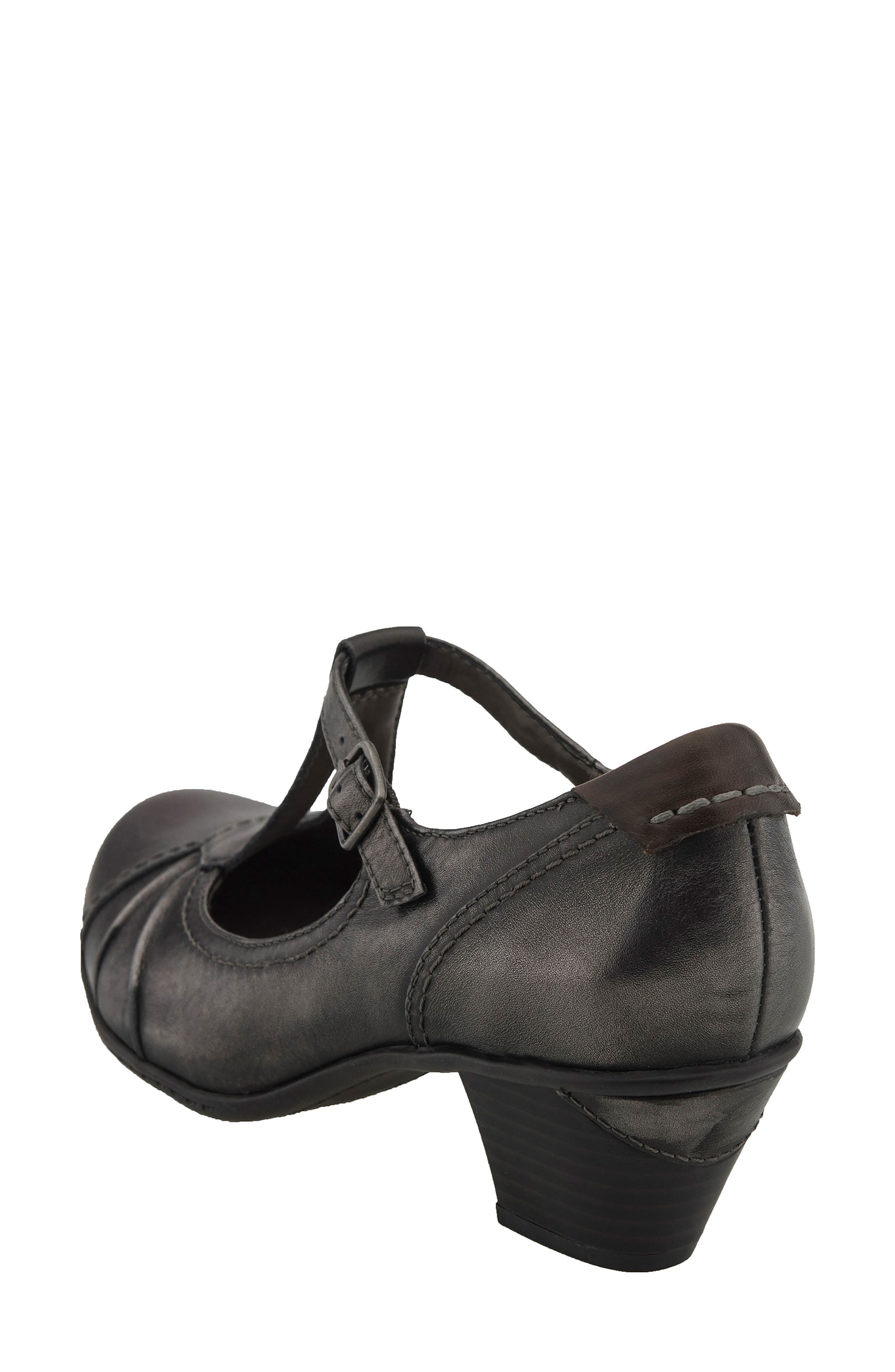 earth wanderlust t strap