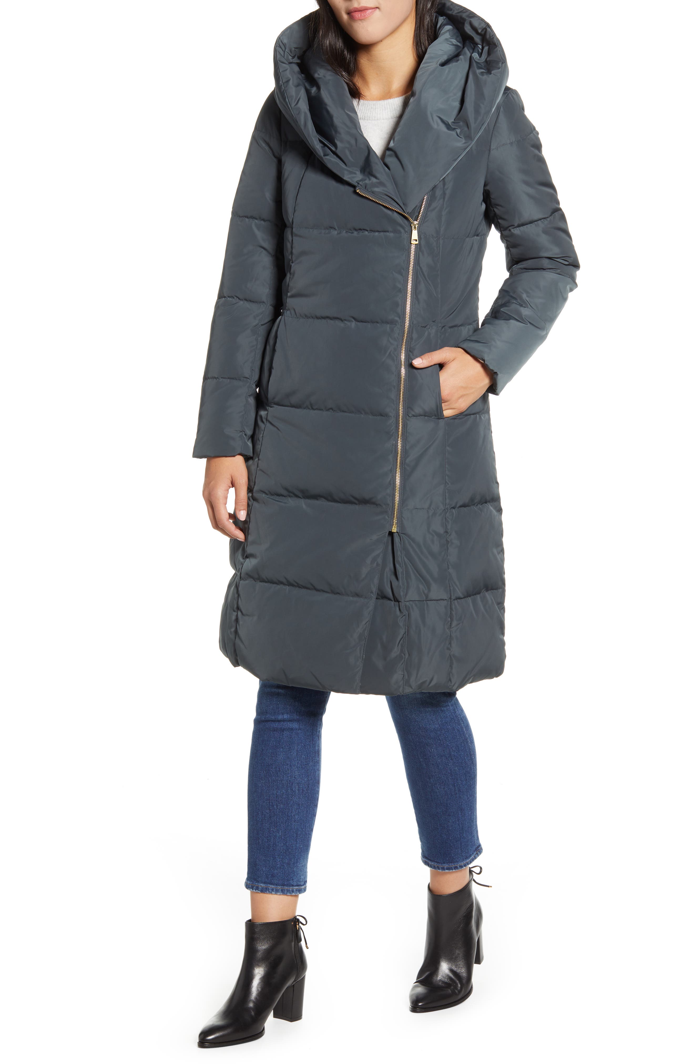 signature hooded down puffer coat