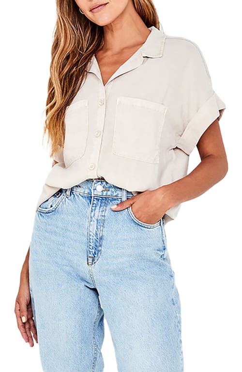 Bella Dahl Short Sleeve Button-Up Shirt in Soft Tan