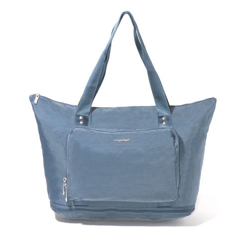 Baggallini Carryall Expandable Packable Weekender Tote Bag In Mist