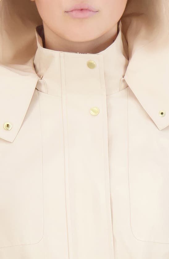 Cole Haan Short Rain Jacket In Eggshell