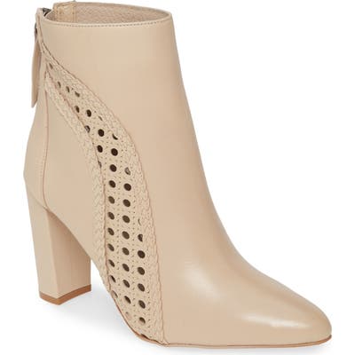 Matisse Firecracker Bootie, Beige