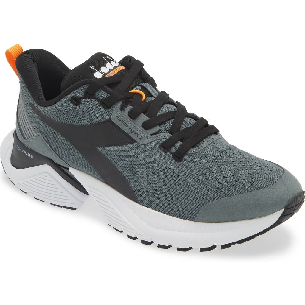Diadora Mythos Blushield Vigore 2 Running Shoe In Balsam Green/black/white