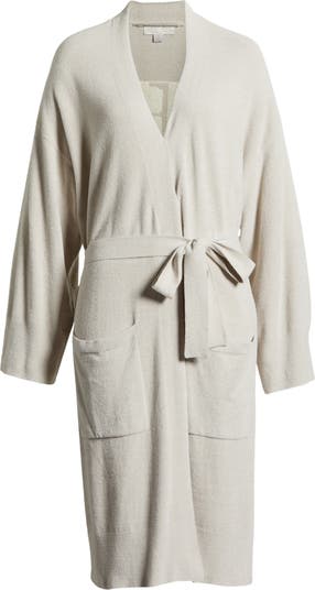 This Barefoot Dreams Robe Is 40% Off at Nordstrom