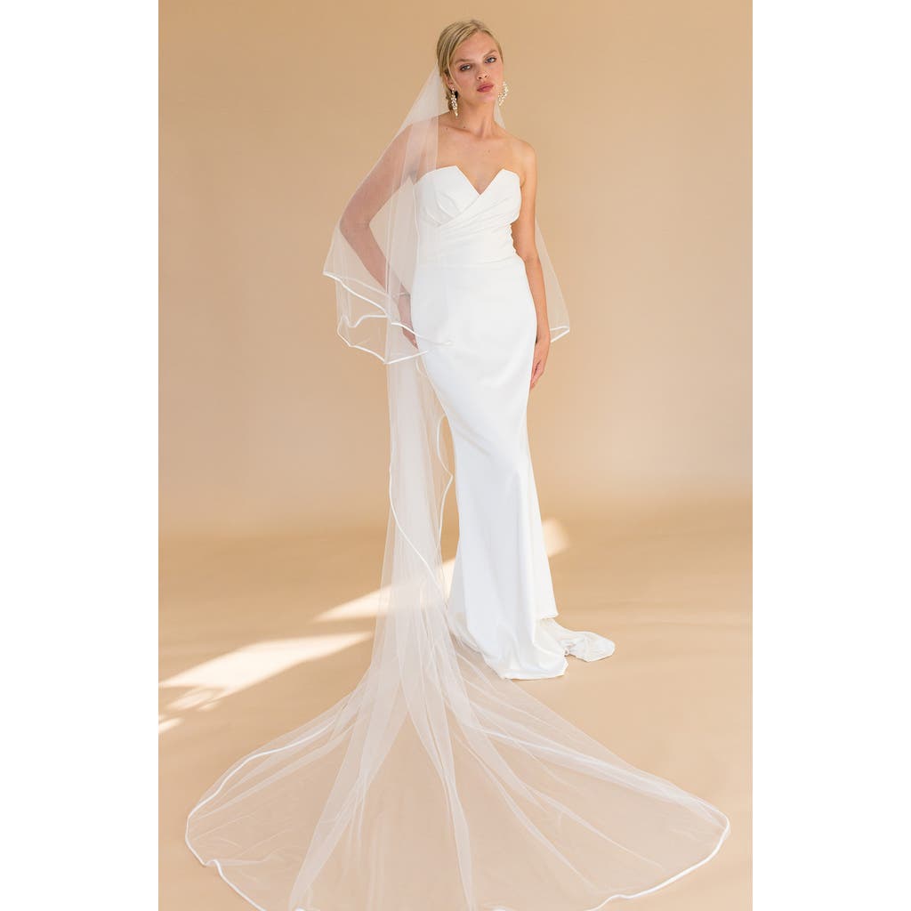 Brides And Hairpins Brides & Hairpins Tamar Cathedral Veil In Ivory