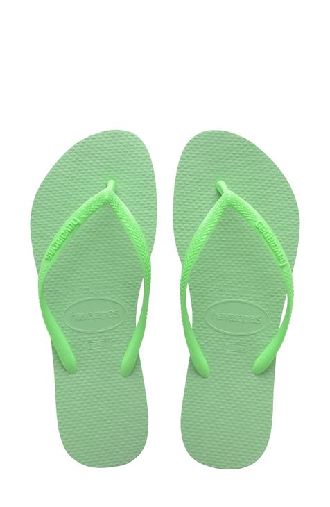 Nordstrom Canada shoppers say these $32 Havaianas flip flops are a  'summertime must