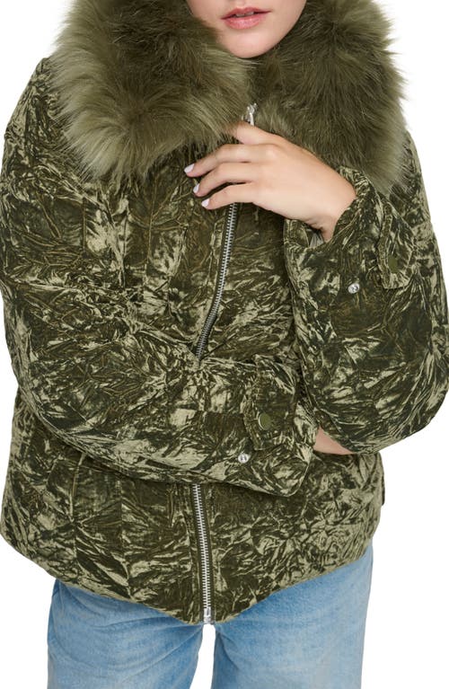 Andrew Marc Charleroi Faux Fur Collar Down & Feather Fill Velvet Puffer Jacket In Forest