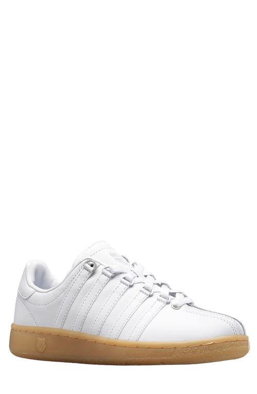 K-Swiss Classic VN Sneaker in White/white/gum