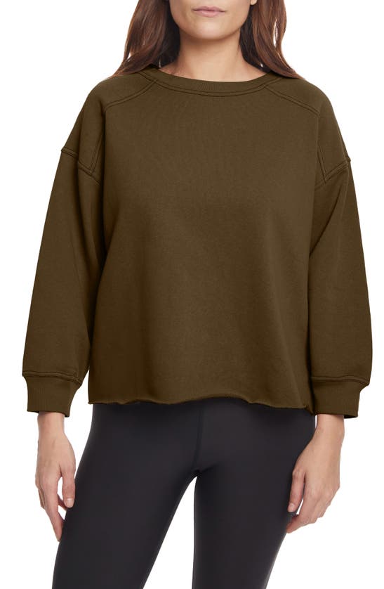 Sage Collective Contrast Stitch 3/4 Sleeve Sweater In Spanish Moss