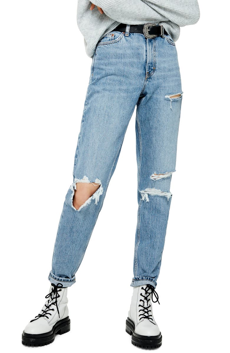 Shoes To Wear With Ripped Mom Jeans 4 57dfb79b 2b8c 45fe 82db ac21475b201c