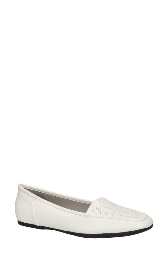 EASY STREET EASY STREET THRILL PERFORATED FLAT