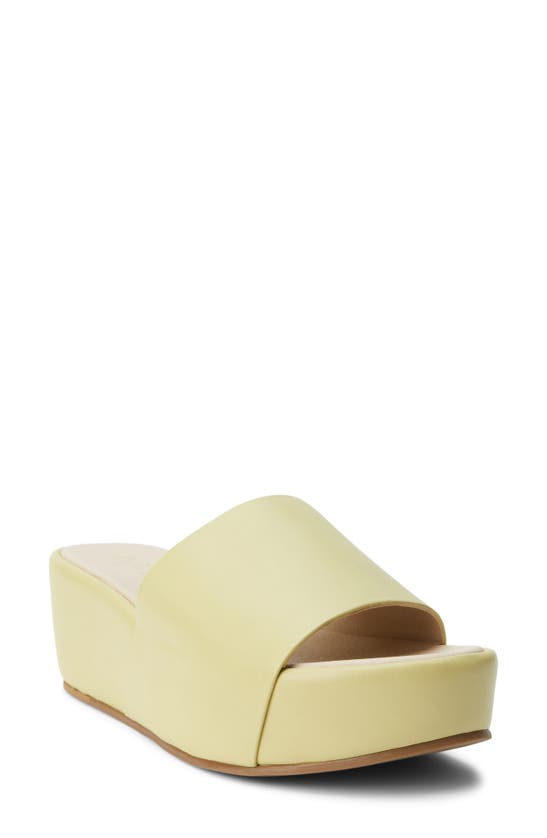 Matisse Frida Platform Sandal In Limoncello