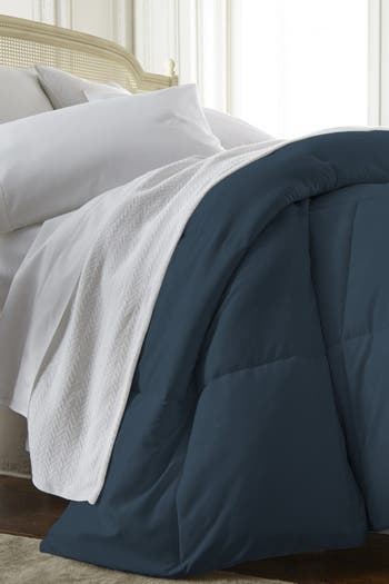 Home Spun All Season Premium Down, King Comforter On Queen Bed