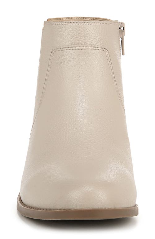 Vionic Finn Bootie In Oatmeal