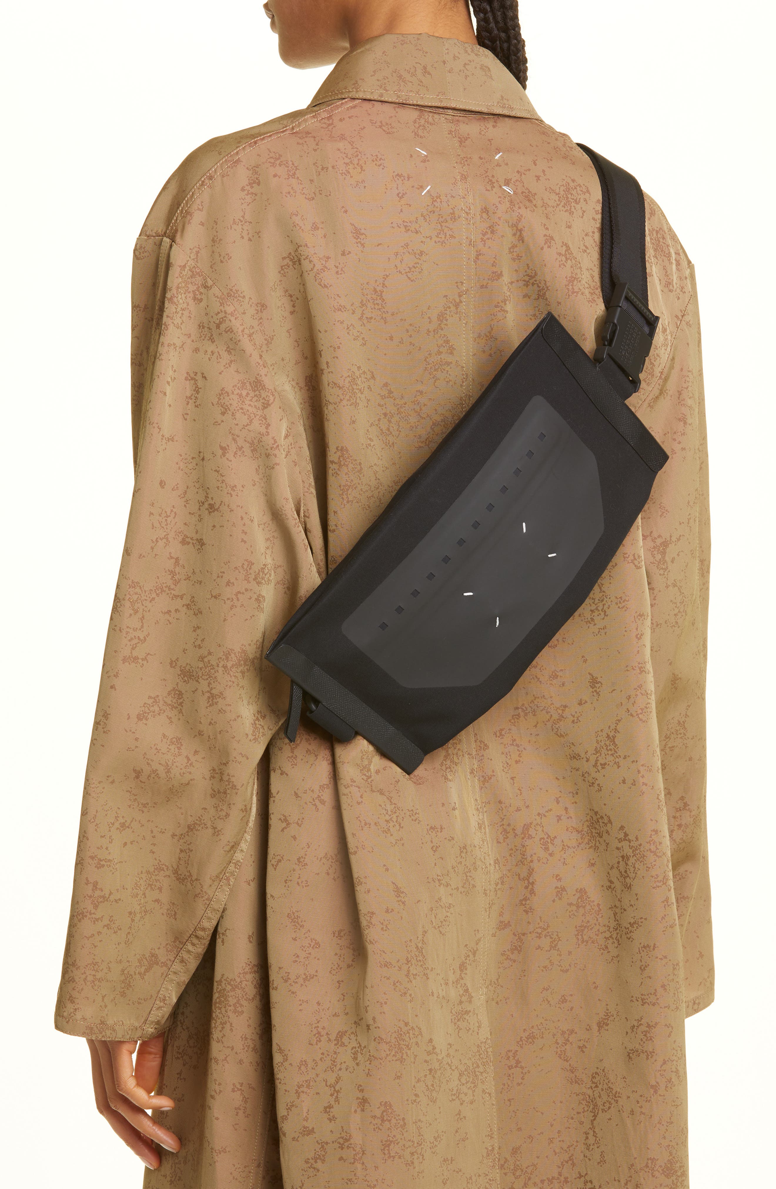 バッグ・カバンその他 Maison Margiela Mackintosh Crossbody Bag Maison Margiela - Mackintosh Crossbody Bag | HBX - Globally