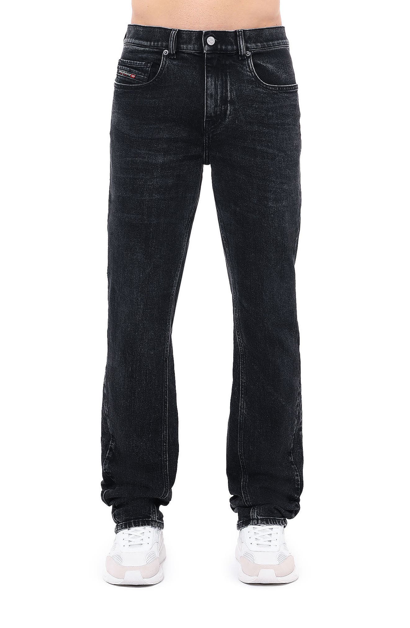 DIESEL(R) 2021 Slim Bootcut Jeans in Black