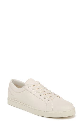 Vince Kameron Low Top Sneaker In Milk