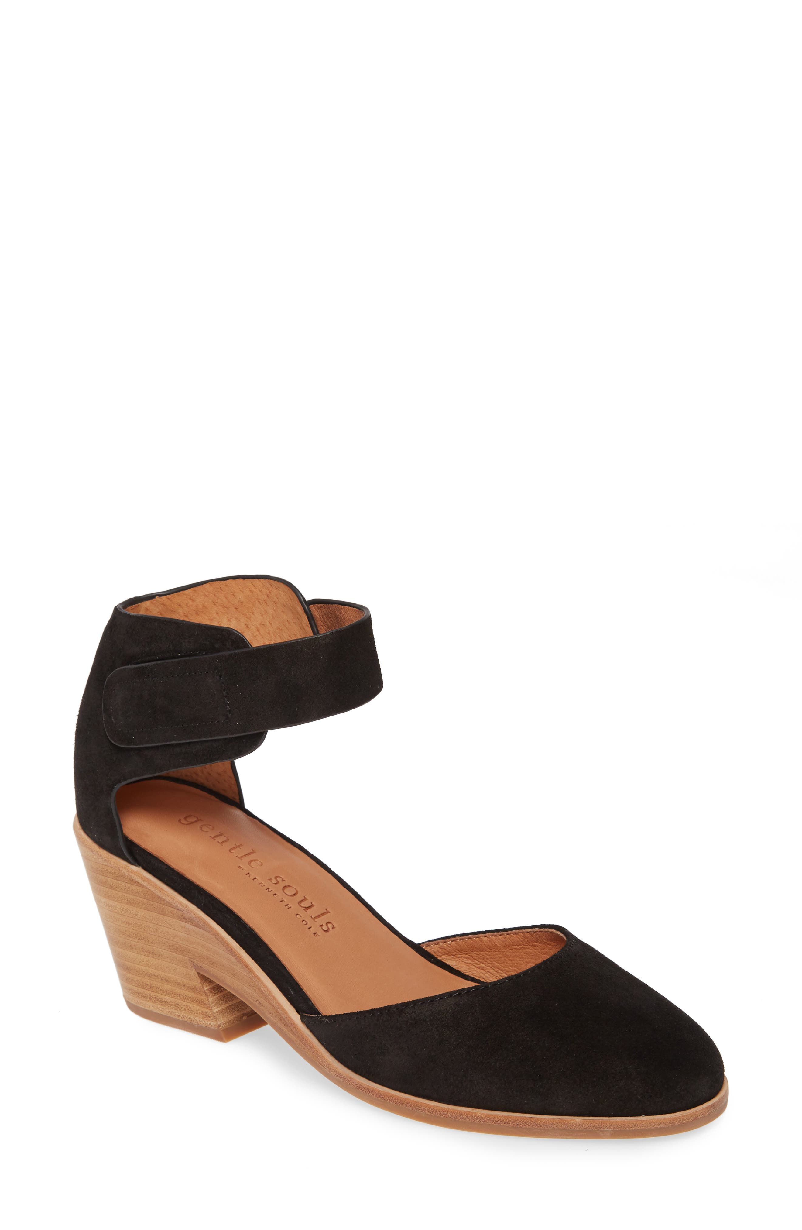 Gentle Souls By Kenneth Cole Blaise Pump, Black