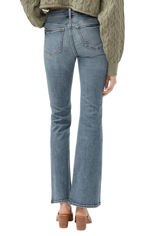 SILVER JEANS CO. SILVER JEANS CO. SUKI CURVY MID RISE BOOTCUT JEANS